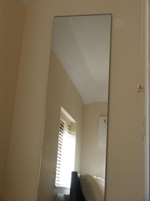 Must See, Quality 1 Bed, Romford, 20 Mins C.London Exteriör bild